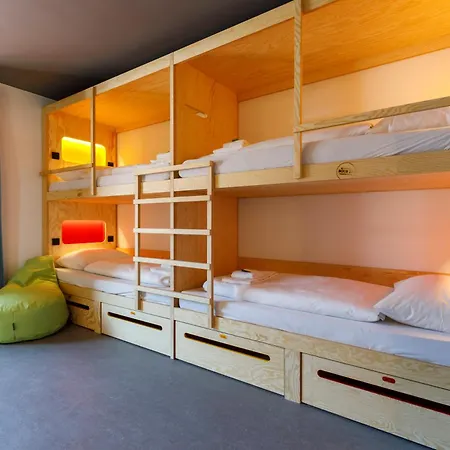 Djh Moun10 - Youth - Membership Required!