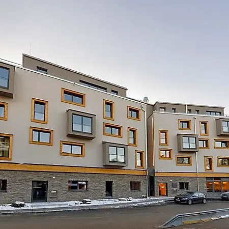Djh Moun10 - Youth - Membership Required! Hostel