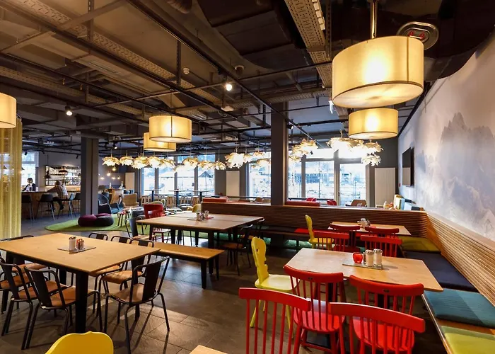 Djh Moun10 - Youth - Membership Required! Hostel *